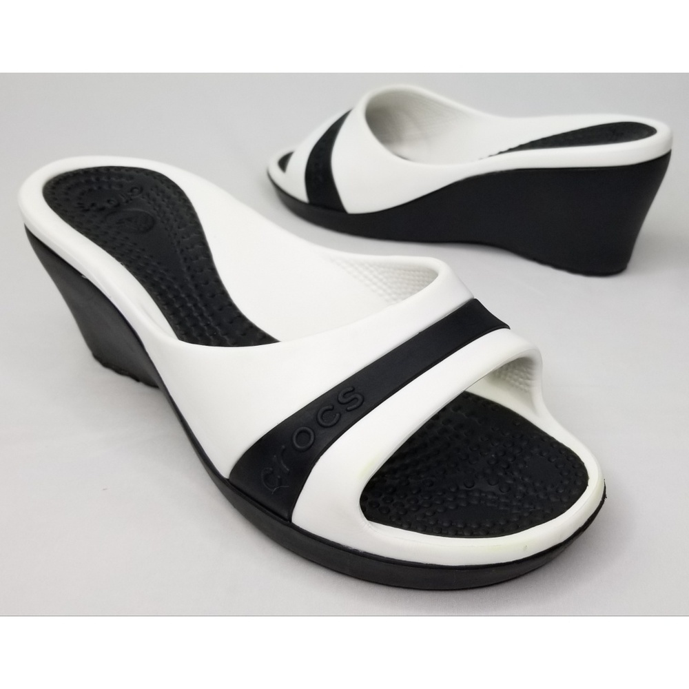🌵Crocs Black & White Open Toe Wedges Size 8